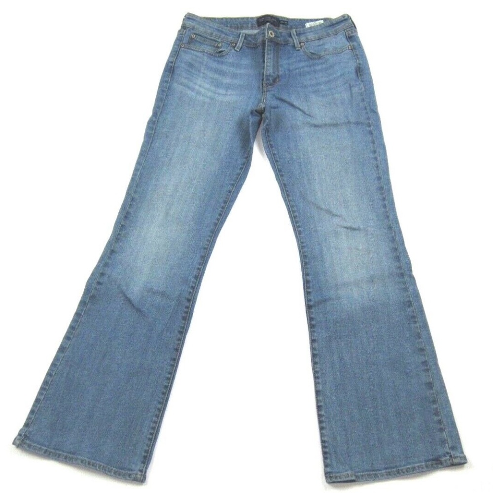 LEVI'S Slight Curve Classic Boot Cut Jeans